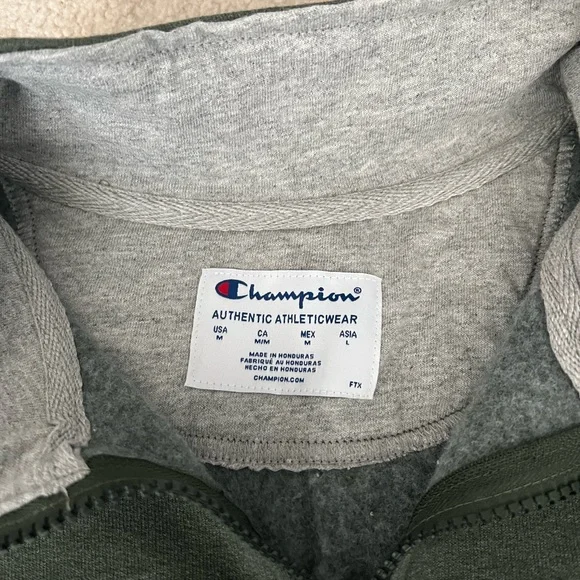 Mens Champion Half zip Pullover Sweatshirt NWT - Picture 2 of 4